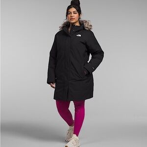 The North Face Women's Black Artic Parka Coat